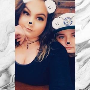 Meet your Posher, Andrea